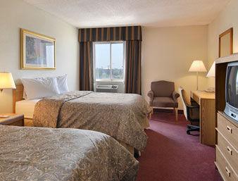 Ramada Fairview Heights Hotel Bilik gambar